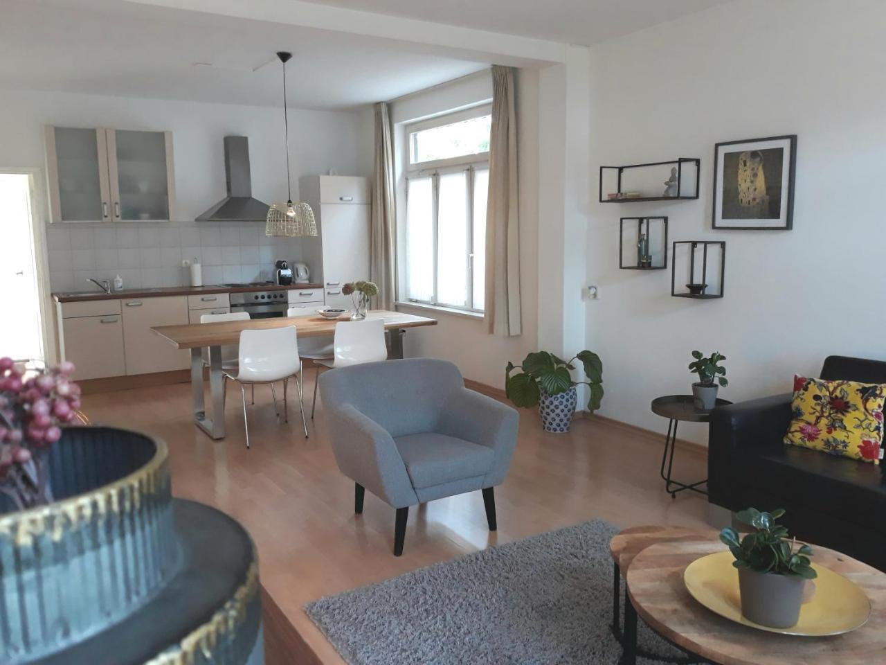 B&B Appartementen Engelenhof Stevensweert Exterior photo